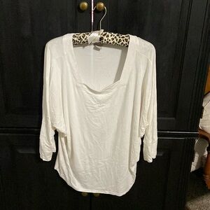 Chicos square net top